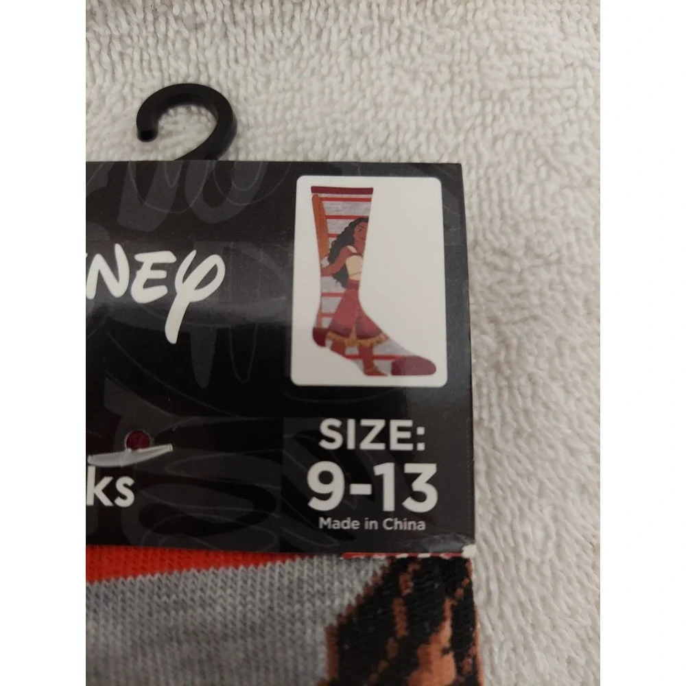 Disney Moana Crew Socks Gray Orange Size‎ 9-13 Kids Girls Women NWT